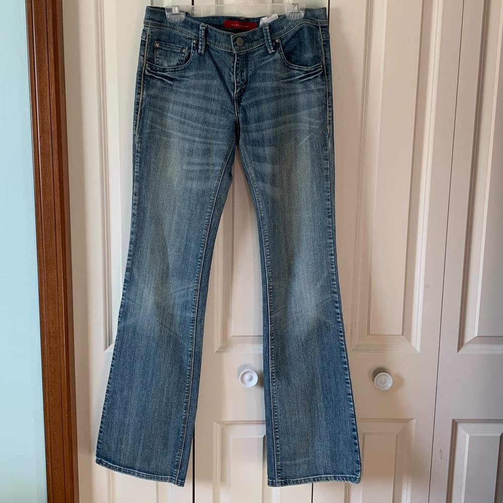 Levi’s Demi Boot 508 Jeans